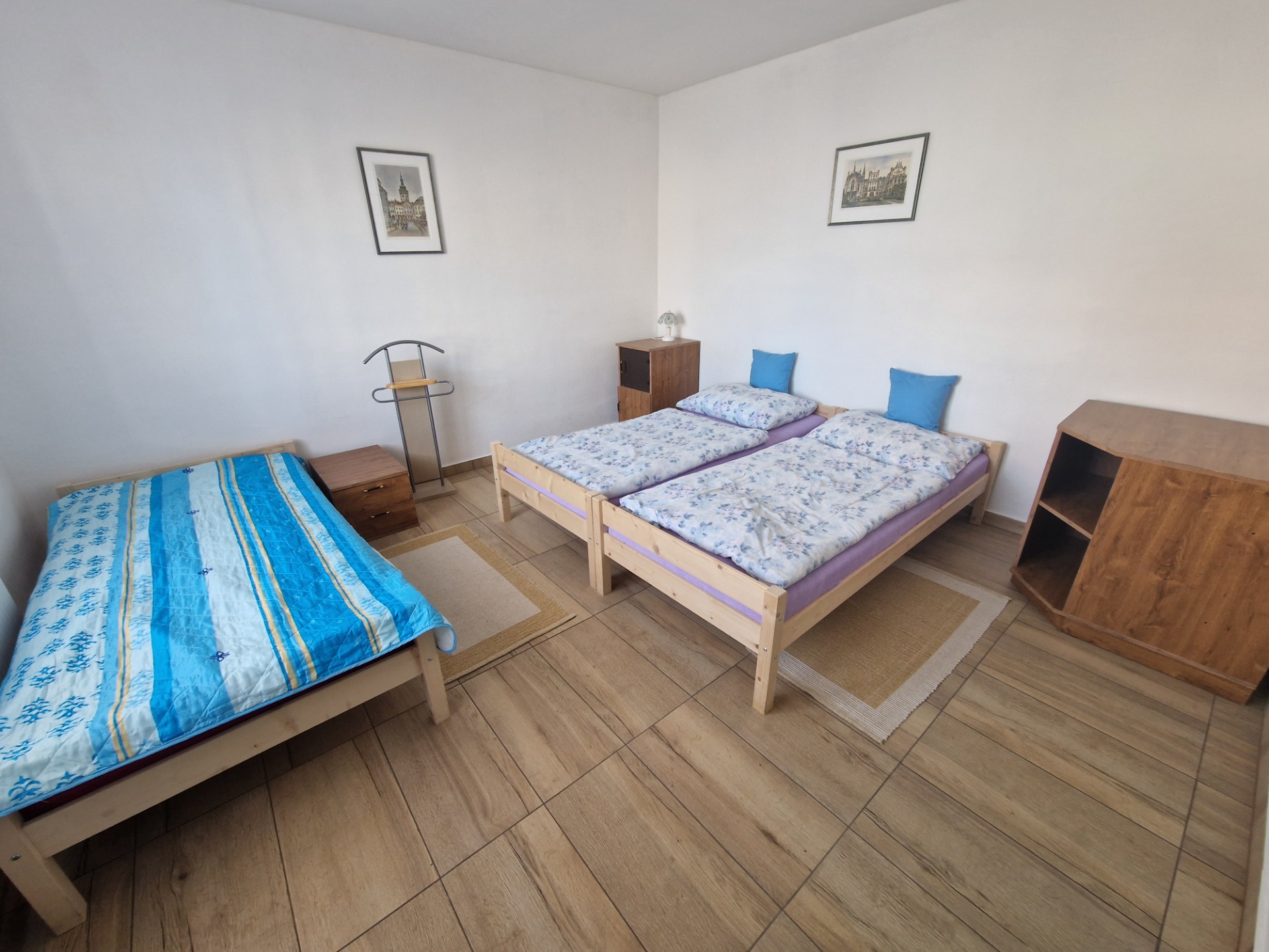 trojlůžkový pokoj